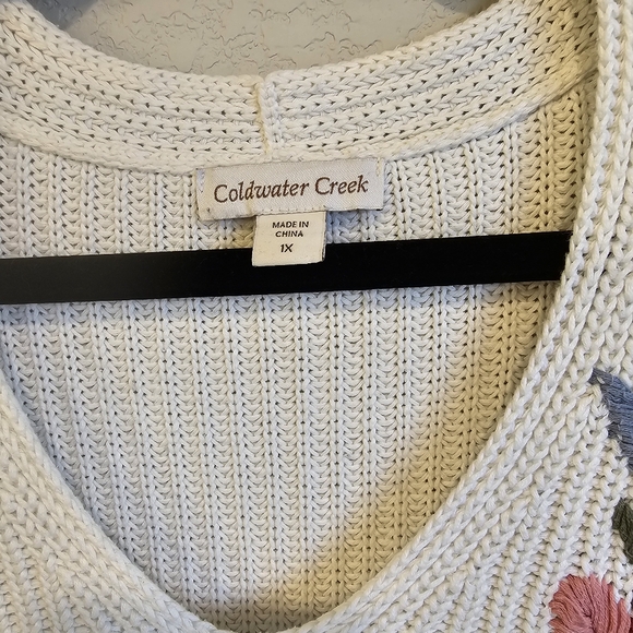 GORGEOUS Coldwater Creek Floral Sweater - Picture 4 of 5